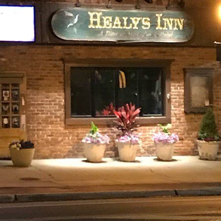 Healy's Inn of Greenlawn.